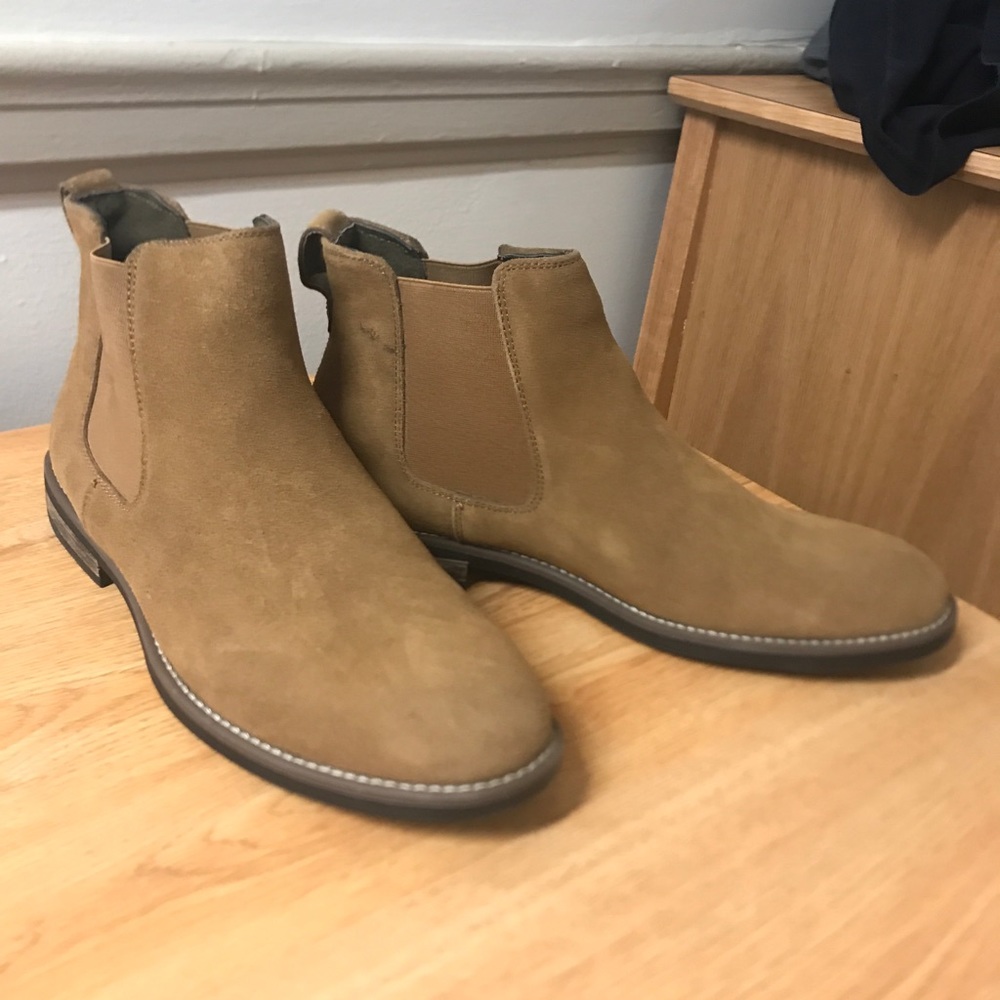Suede Chukka Chelsea Ankle Boots